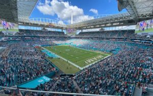 首战告捷,浙江方兴旗,开得胜,香港马会,赛程安排,赛果查询,马匹资料,赛事动态