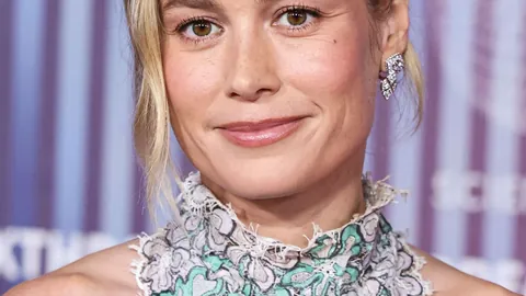 阿联酋板球狂欢：死敌对决，观众规模超500万